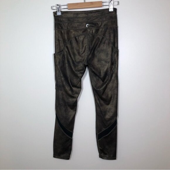 Zyia Active Distressed Copper Luxe Pocket 7/8 Legging Size  4 - Picture 9 of 10
